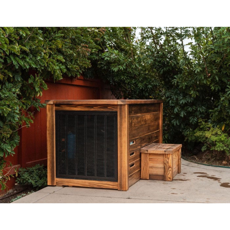 Kooru cold plunge tub end view showing the chiller grille and step stool