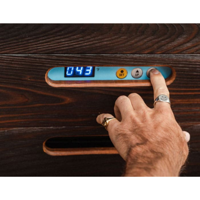 Digital temperature control panel on the Kooru cold plunge tub set to 43 degrees