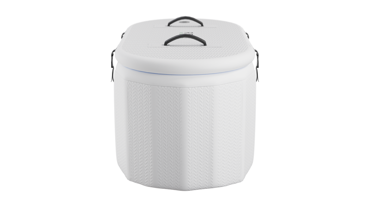 RevX Inflatable Classic lidded cold plunge viewed from the end showing the carry handles